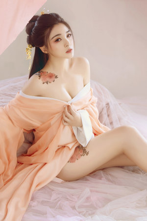 日本色人妖射精女人 界面截图